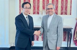 I.R. Iran, Ministry of Foreign Affairs- Iran Japan discuss bilateral ties regional developments in high-level talks